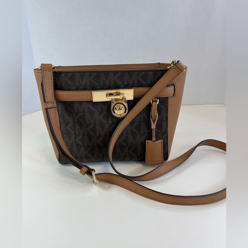 Michael Kors Hamilton Messenger Bag - Euc